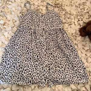 Perfect condition size 7/8 dress super cute summer dress